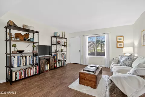 5995 N 78th St #1024, Scottsdale, AZ 85250