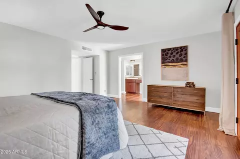 Bedroom - 629 E Myrtle Ave, Phoenix, AZ 85020 photo 2 of 3