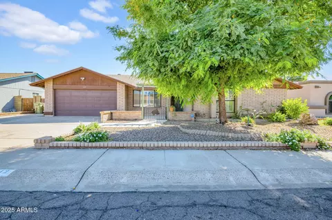 6213 W Corrine Dr, Glendale, AZ 85304