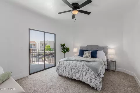 Bedroom - 1352 E Highland Ave #206, Phoenix, AZ 85014 photo 1 of 5