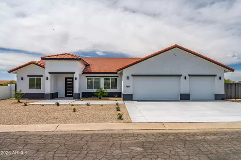 15030 S Indian Bend Ln, Arizona City, AZ 85123