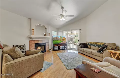 Living - 4209 E Rosemonte Dr, Phoenix, AZ 85050 photo 1 of 2