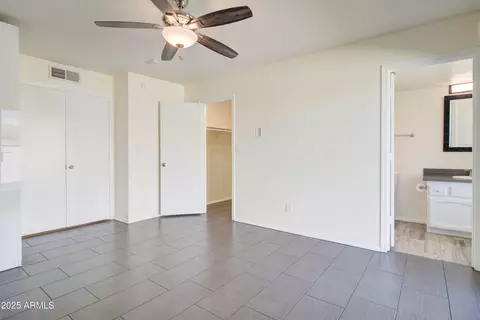 Bedroom - 5134 Edgemont Ave, Phoenix, AZ 85008 photo 1 of 6