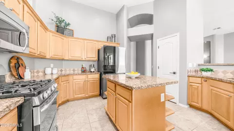 8056 E Sandia Cir, Mesa, AZ 85207 photo 13