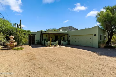 37605 N Hidden Valley Dr, Cave Creek, AZ 85331