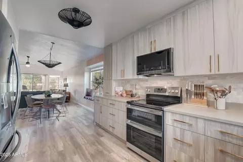 Kitchen - 7258 E Kiva Ave, Mesa, AZ 85209 photo 12 of 12