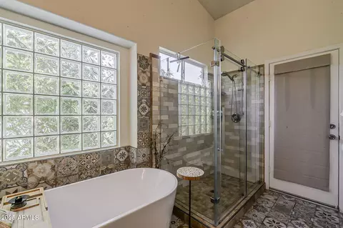 Bath - 7258 E Kiva Ave, Mesa, AZ 85209 photo 3 of 12