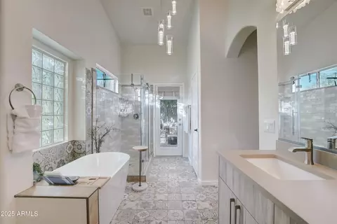 Bath - 7258 E Kiva Ave, Mesa, AZ 85209 photo 8 of 12