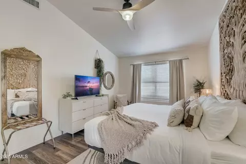 Bedroom - 7258 E Kiva Ave, Mesa, AZ 85209 photo 8 of 16