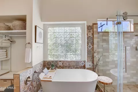 Bath - 7258 E Kiva Ave, Mesa, AZ 85209 photo 4 of 12