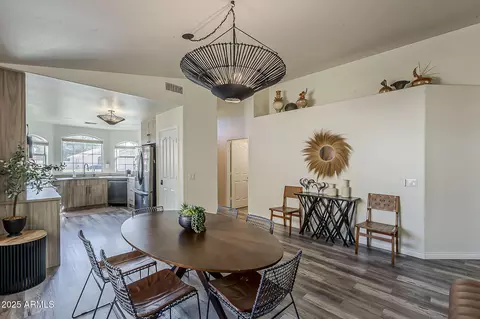 Dining - 7258 E Kiva Ave, Mesa, AZ 85209 photo 3 of 6