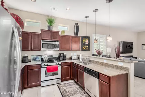 Kitchen - 6202 E Mckellips Rd #139, Mesa, AZ 85215 photo 2 of 4