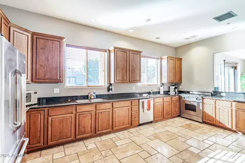 Kitchen - 6202 E Mckellips Rd #139, Mesa, AZ 85215 photo 4 of 4
