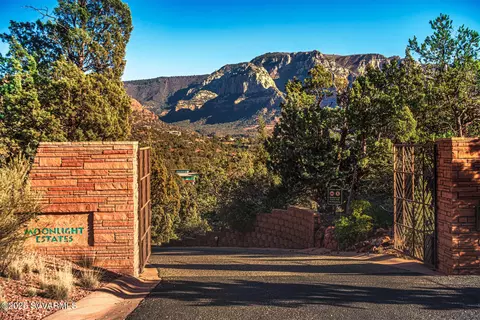 251 Moonlight Dr #-, Sedona, AZ 86336