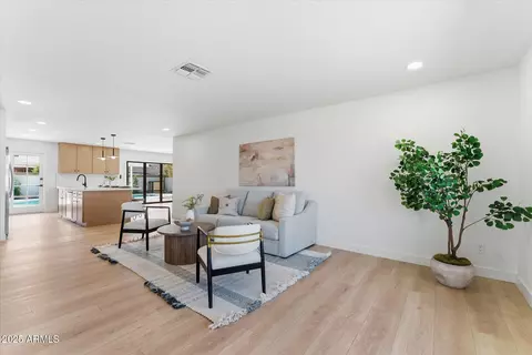 2055 E Rice Dr, Tempe, AZ 85283 photo 6