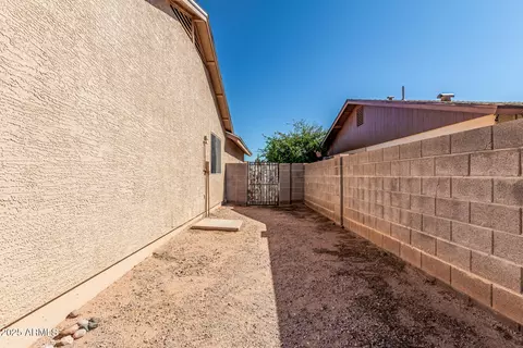 Exterior - 2264 S Belaire Rd, Apache Junction, AZ 85119 photo 6 of 6