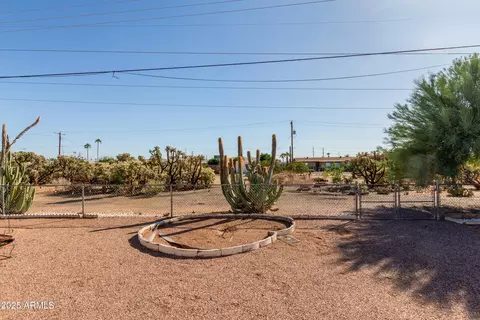 Exterior - 5533 E Decatur St, Mesa, AZ 85205 photo 6 of 7