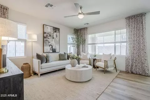 625 N Vine St, Chandler, AZ 85225