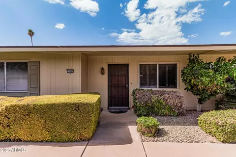 10967 W Santa Fe Dr, Sun City, AZ 85351
