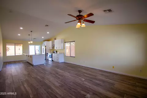 Living - 980 W 13th Ave, Apache Junction, AZ 85120 photo 1 of 2