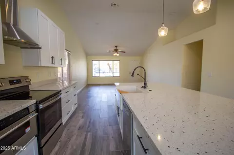 Kitchen - 980 W 13th Ave, Apache Junction, AZ 85120 photo 4 of 4