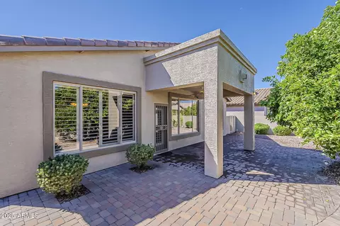 Exterior - 4318 E Walnut Rd, Gilbert, AZ 85297 photo 6 of 9