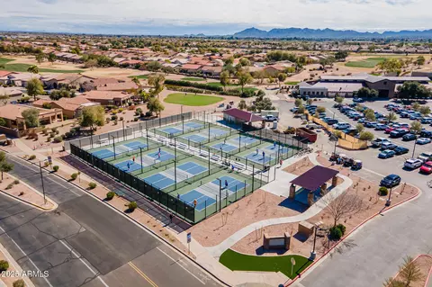 View/Area - 4318 E Walnut Rd, Gilbert, AZ 85297 photo 1 of 6