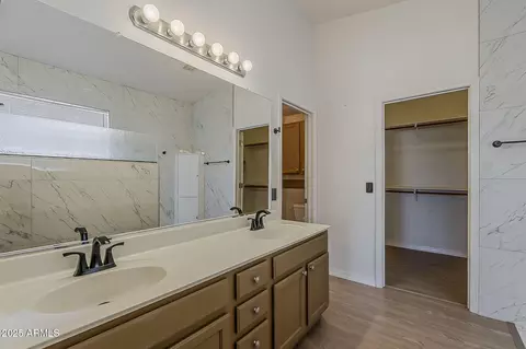 Bath - 4318 E Walnut Rd, Gilbert, AZ 85297 photo 1 of 5