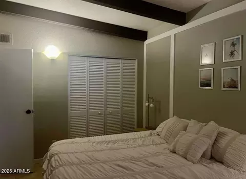Bedroom - 4726 N 14th St, Phoenix, AZ 85014 photo 2 of 4