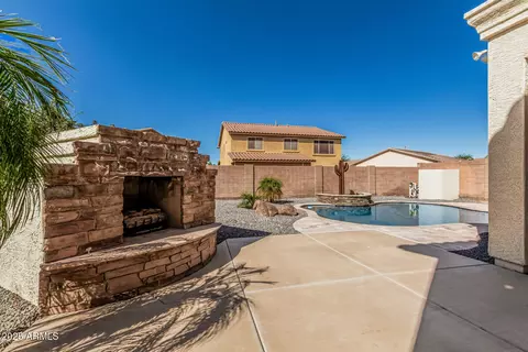 Exterior - 3686 E Meadowview Dr, Gilbert, AZ 85298 photo 4 of 12