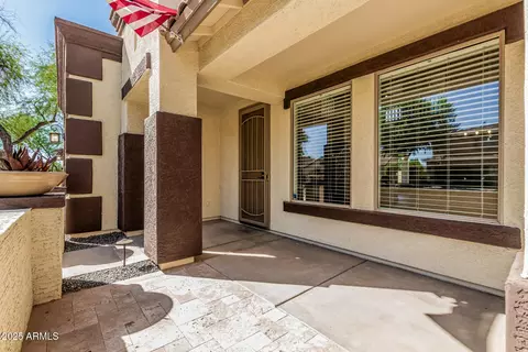 Exterior - 3686 E Meadowview Dr, Gilbert, AZ 85298 photo 3 of 12