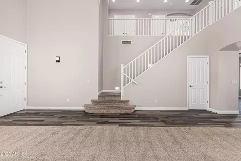 Living - 3686 E Meadowview Dr, Gilbert, AZ 85298 photo 4 of 10