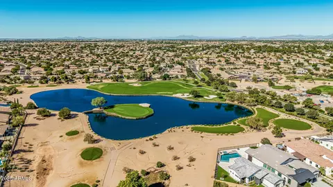 View/Area - 3686 E Meadowview Dr, Gilbert, AZ 85298 photo 7 of 12