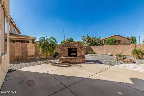 Exterior - 3686 E Meadowview Dr, Gilbert, AZ 85298 photo 5 of 12