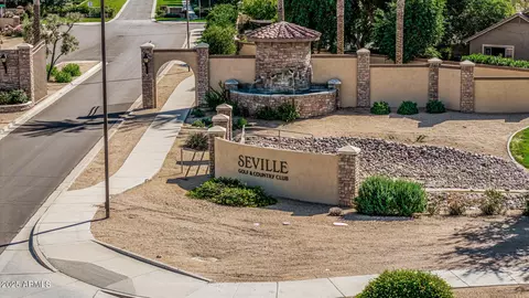 View/Area - 3686 E Meadowview Dr, Gilbert, AZ 85298 photo 1 of 12
