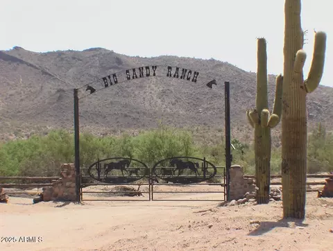 23624 S Signal Rd, Wikieup, AZ 85360