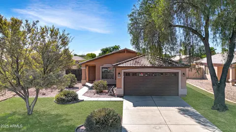 8751 W Royal Palm Rd, Peoria, AZ 85345