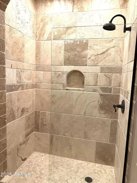 Bath - 4678 E Olney Ave, Gilbert, AZ 85234 photo 4 of 7