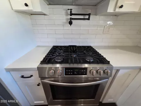 Kitchen - 752 W 3rd Pl, Mesa, AZ 85201 photo 3 of 3
