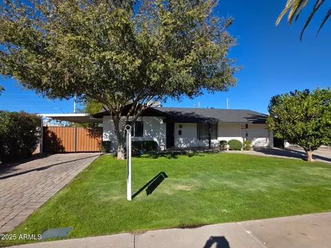 752 W 3rd Pl, Mesa, AZ 85201