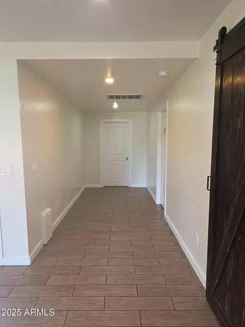 Entry Way - 752 W 3rd Pl, Mesa, AZ 85201 photo 1 of 3