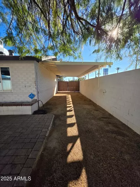 Exterior - 752 W 3rd Pl, Mesa, AZ 85201 photo 4 of 4