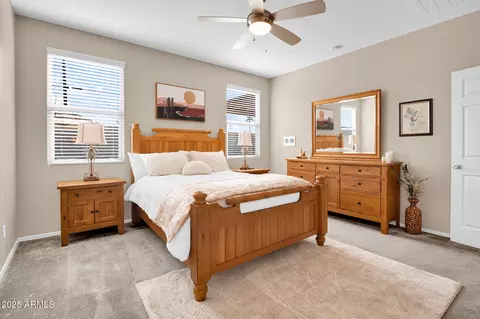 Bedroom - 1729 E Chanute Pass, Phoenix, AZ 85040 photo 2 of 4