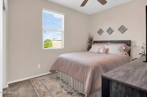Bedroom - 1729 E Chanute Pass, Phoenix, AZ 85040 photo 4 of 4