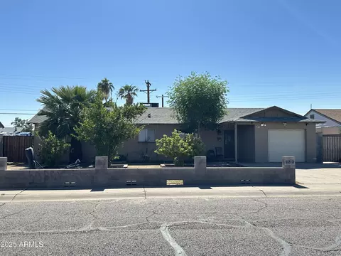 6213 W Earll Dr, Phoenix, AZ 85033