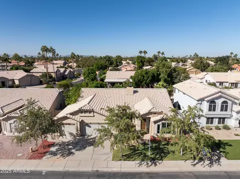 View/Area - 916 S Dolphin Dr, Gilbert, AZ 85233 photo 10 of 10