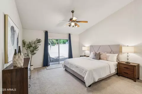Bedroom - 916 S Dolphin Dr, Gilbert, AZ 85233 photo 1 of 7
