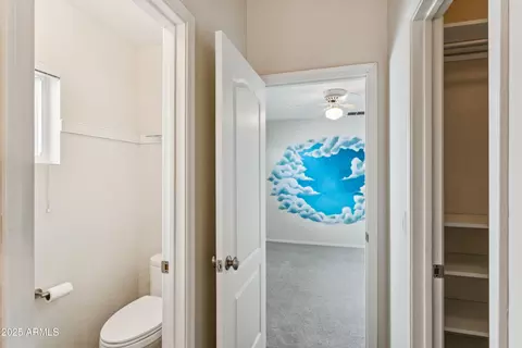 Entry Way - 916 S Dolphin Dr, Gilbert, AZ 85233 photo 4 of 5