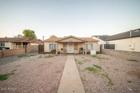 5420 W Myrtle Ave, Glendale, AZ 85301