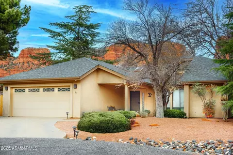40 W Valley Dr, Sedona, AZ 86351